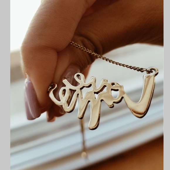 Victoria's Secret "Love Me" Gold Necklace - Picture 3 of 7